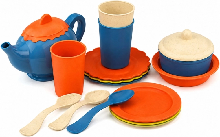Complete 15-piece tea set