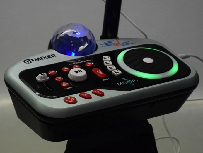 Disco light ball and DJ effects