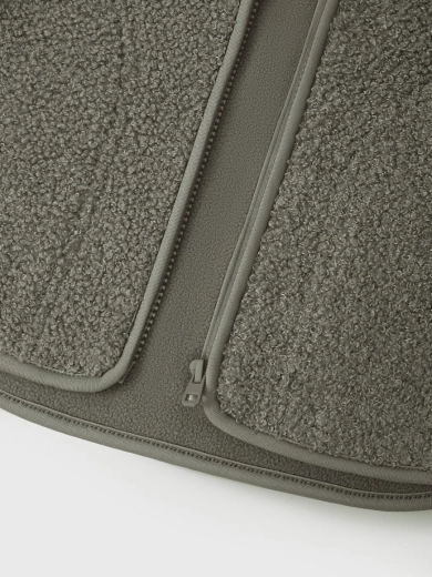 Double-sided fleece for pleasant warmth