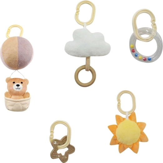 5 hanging toys for fun and development