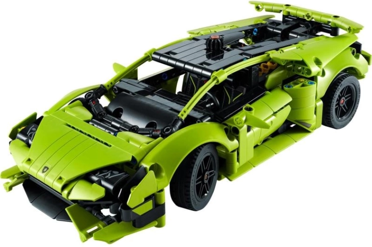 Realistlik V10 mootor ja roolimine