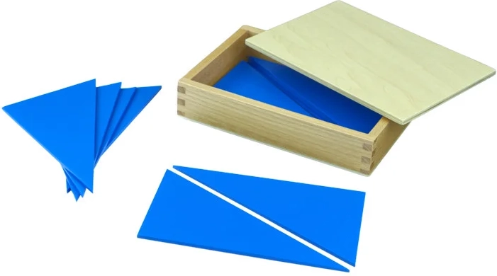Moyo Montessori box with blue triangles