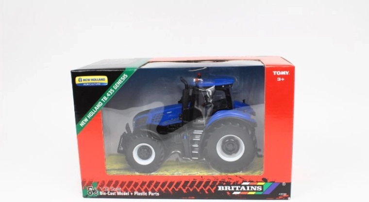 TOMY Britains New Holland T8.435 Genesis traktor 1:32