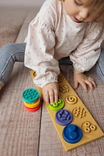 Fine motor skills training