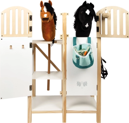 Magnetic doors and windows for authentic play