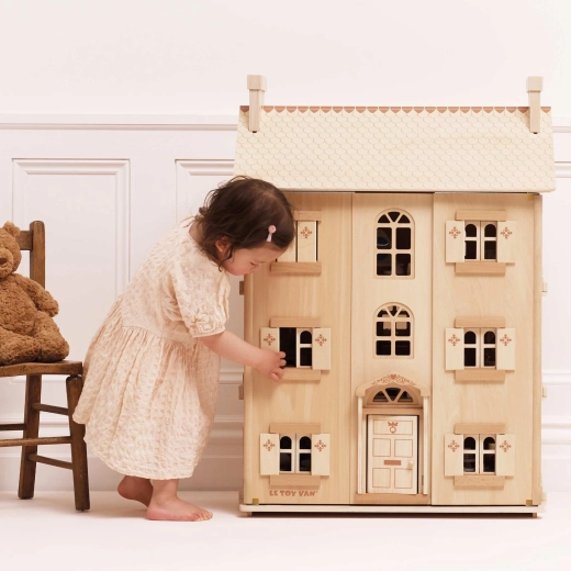 Natural FSC® wood with no plastic