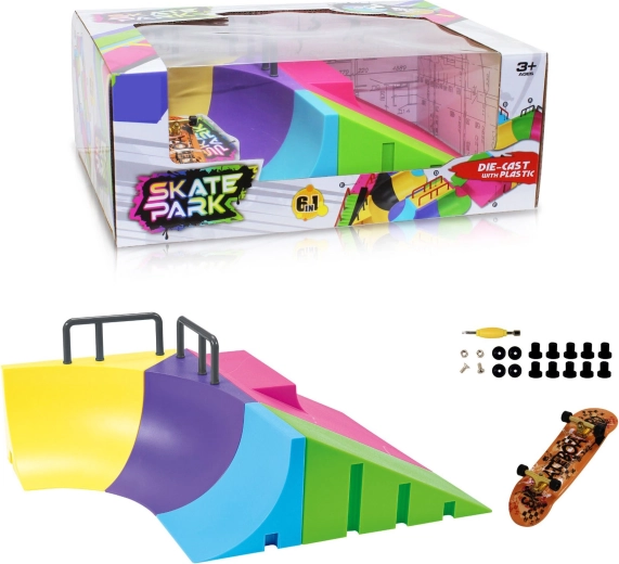 Modular fingerboard skatepark 6-in-1 with quarter pipe and fingerboard