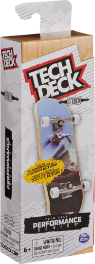 Realistlik sõidutunne tänu puidust tekile