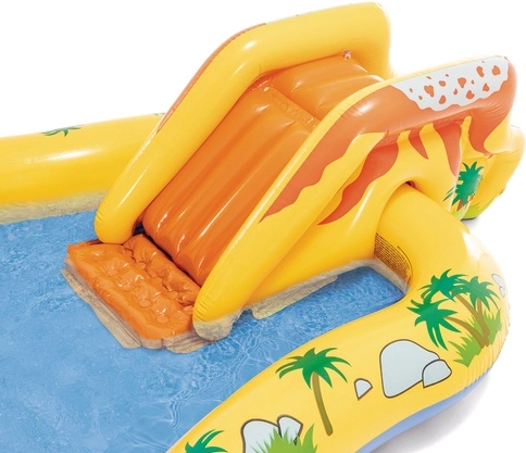 Slide with a safe splashdown into the water