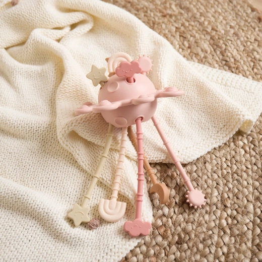 Practical for travel and easy to clean