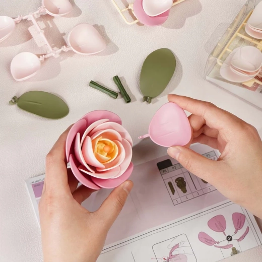 Easy assembly without glue