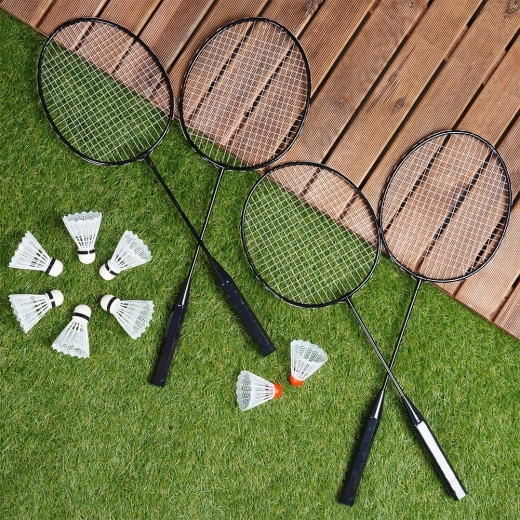 Komplekt neljale mängijale