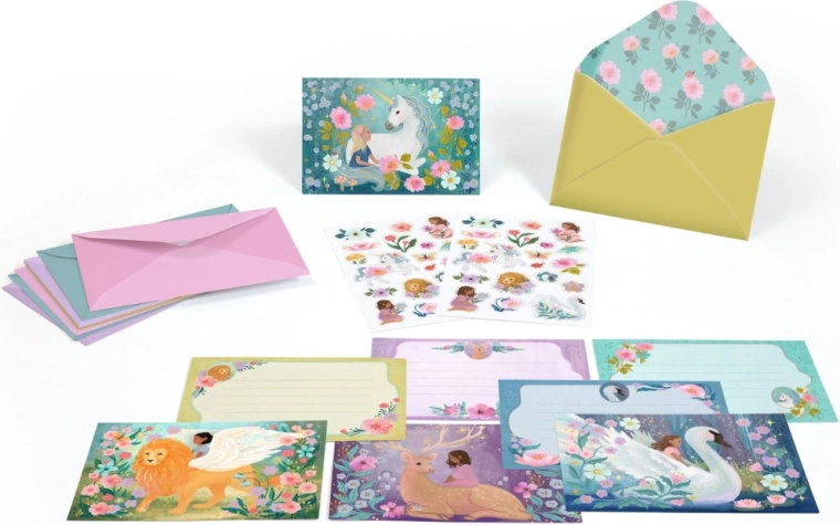 Gift set of fantasy animal invitations DJECO
