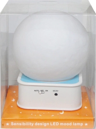 Kummist laste lamp AA-patareidega