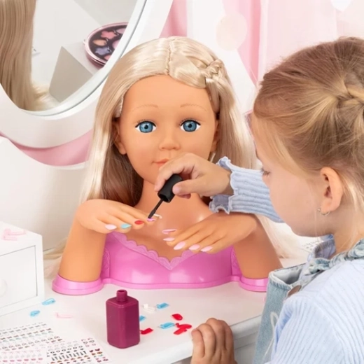 A salon-like manicure