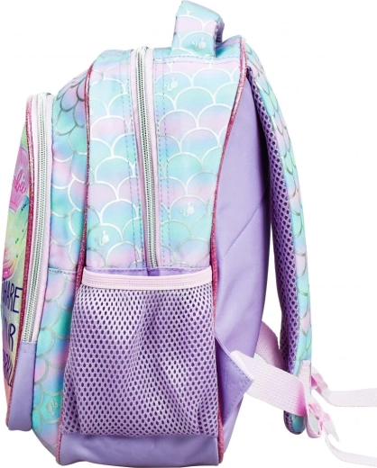 Side bottle pockets and durable construction