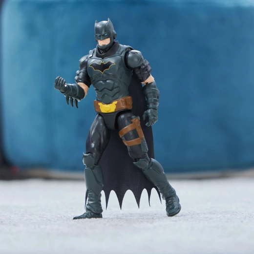 Large figure for play and collection