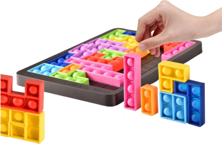 Tetrise stiilis loogikapusle