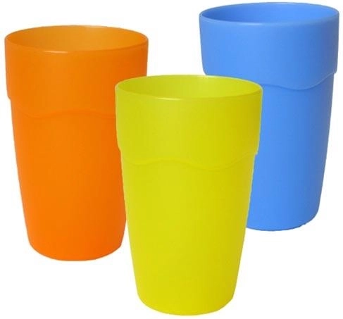 Matist plastist tass 0,4 l – värvide segu