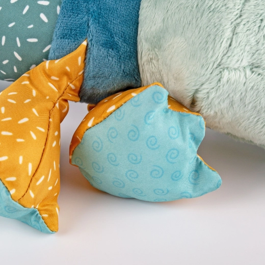 Patchwork textures for sensory discovery