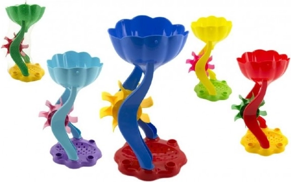 Plastist liivaveski lastele
