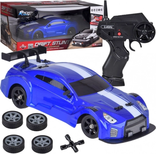 Remote-controlled RC drift car 4x4 1:16 with smoke effect and LED lights