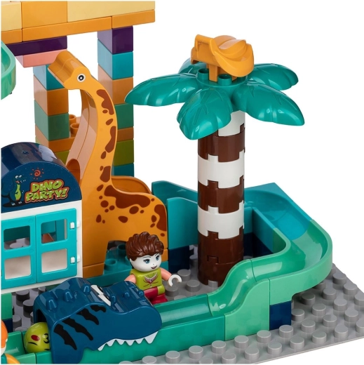 Figures and play scenes for imaginative play