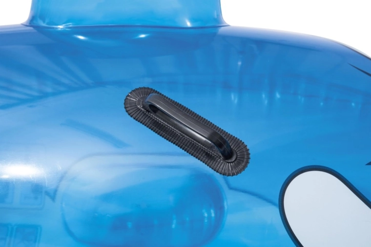 Sturdy handles for a more secure ride