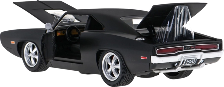 DODGE Charger R/T legendi tõetruu teostus
