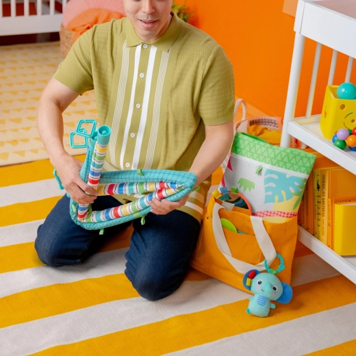 Kokkupandav FoldAway mängukaar