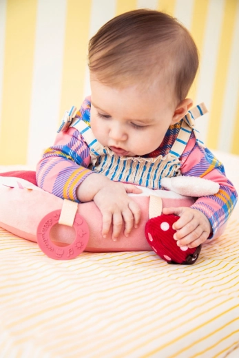 Lilliputiens tegevuspadjake ükssarvik Lena