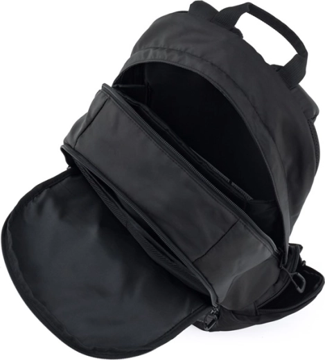 Kolmekambriline korraldus ja sülearvutitasku