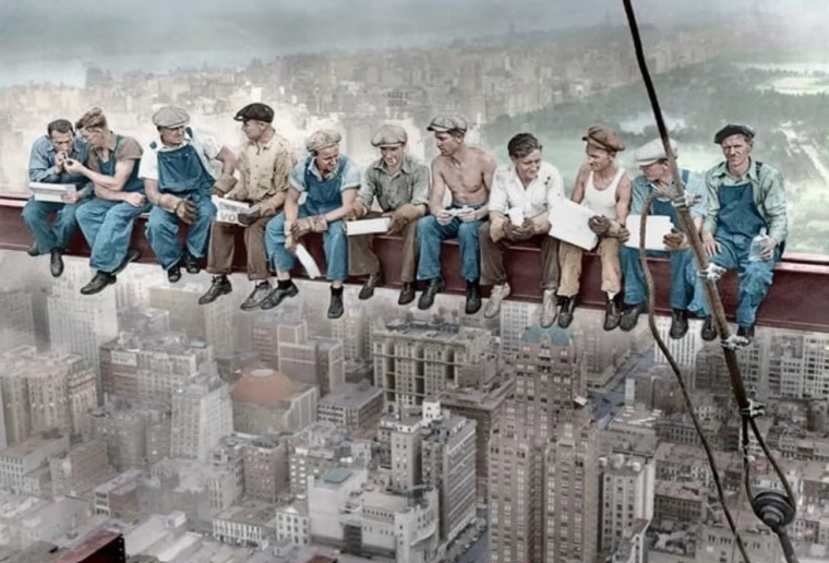 Teemantmaal „Hommikusöök New Yorgis” 30 × 40 cm
