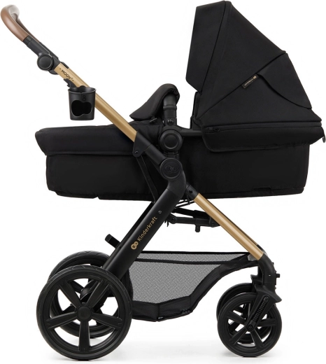2-in-1 seat: carrycot and pushchair without unnecessary storage