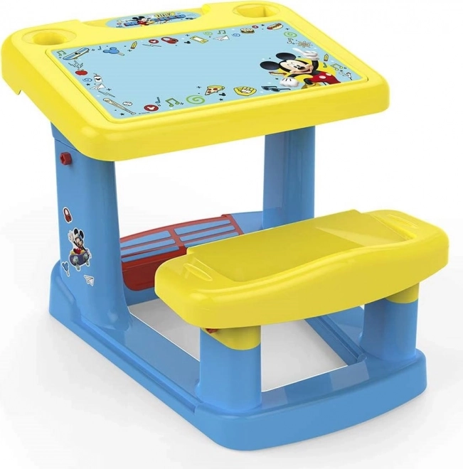 Minu esimene koolilaud Mickeyga