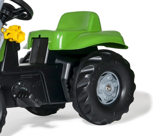 Safe and smooth ride for little drivers