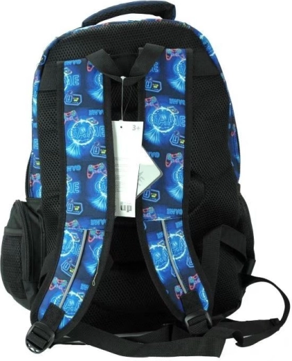 Comfortable carrying thanks to anatomically shaped back