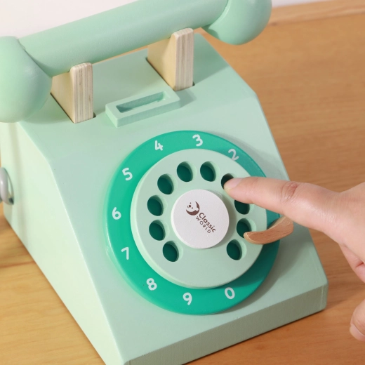 Play with a rotary dial