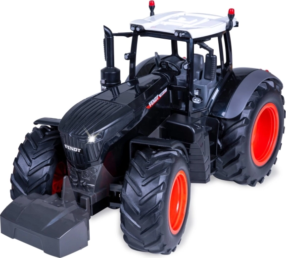 Realistic Fendt model in black design