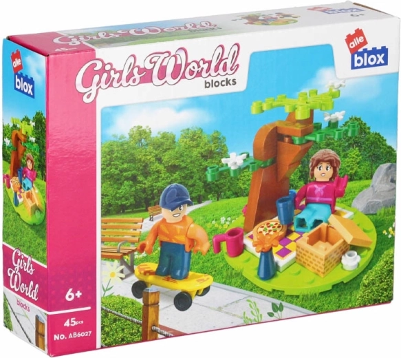 Girls' Picnic Building Set with Figurines
