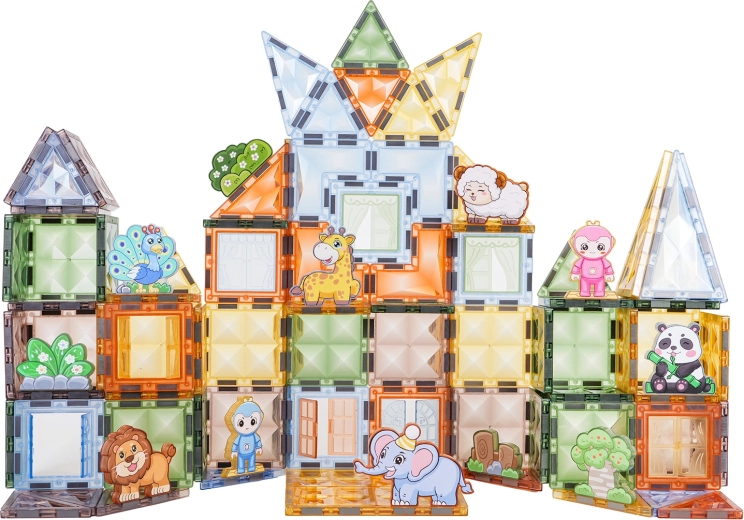 Transparent magnetic panels for creative 3D builds