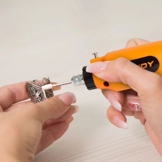 Universal use on various materials