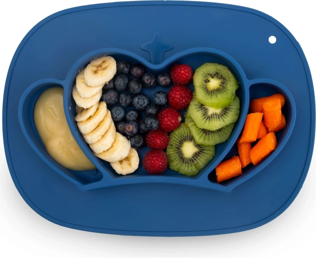 Three separated compartments for varied portions