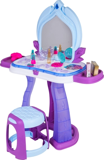 Rich accessories for role-play