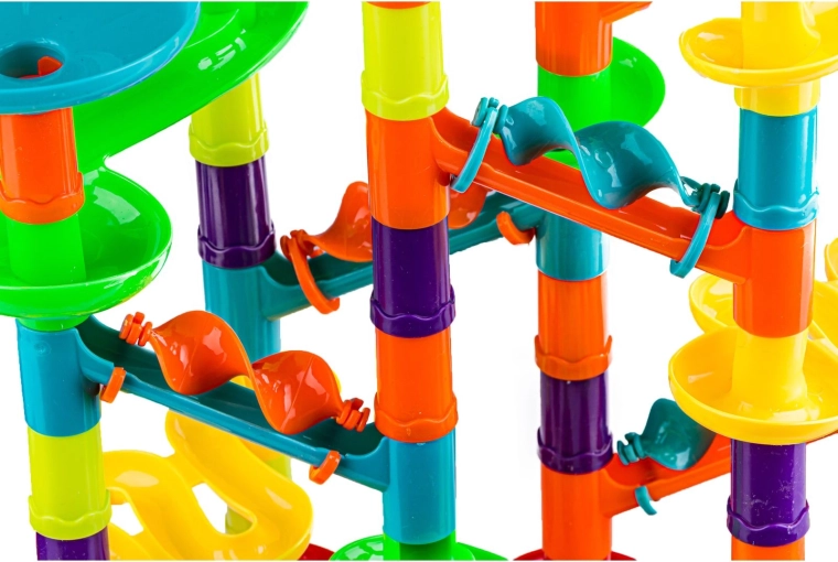 Supports creativity and spatial thinking