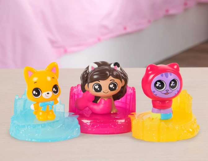 Mini figures from the movie world