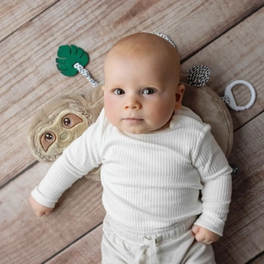 Tummy time support