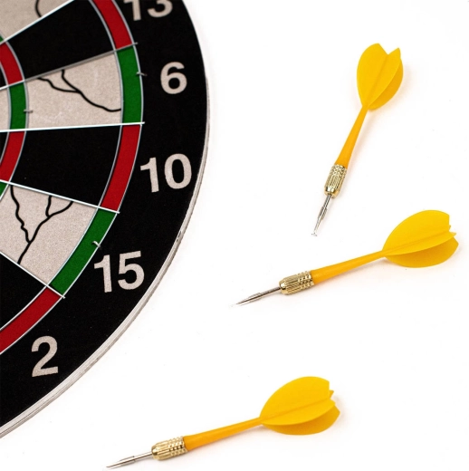6 darts in the package for multi-player games