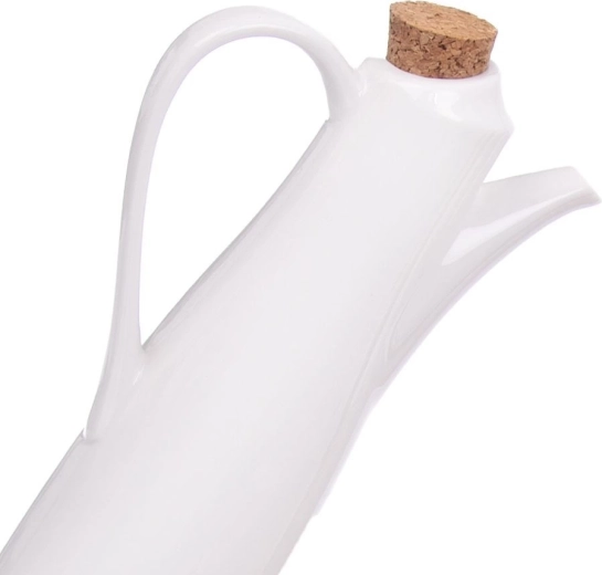 Täpne õli ja äädika valamine