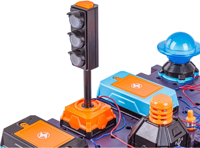 Traffic light, light and motion effects